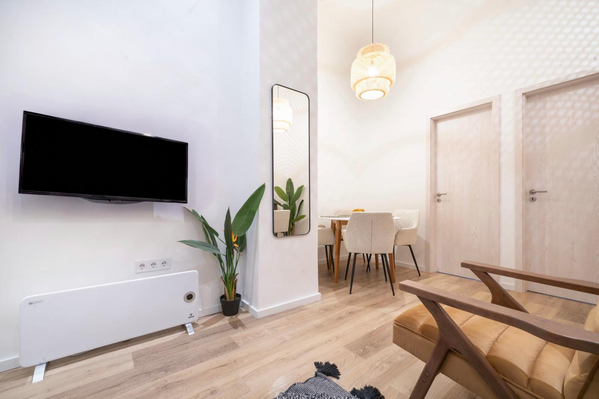 The Grove Hideaway Central 2Br Retreat Budapest Exterior foto